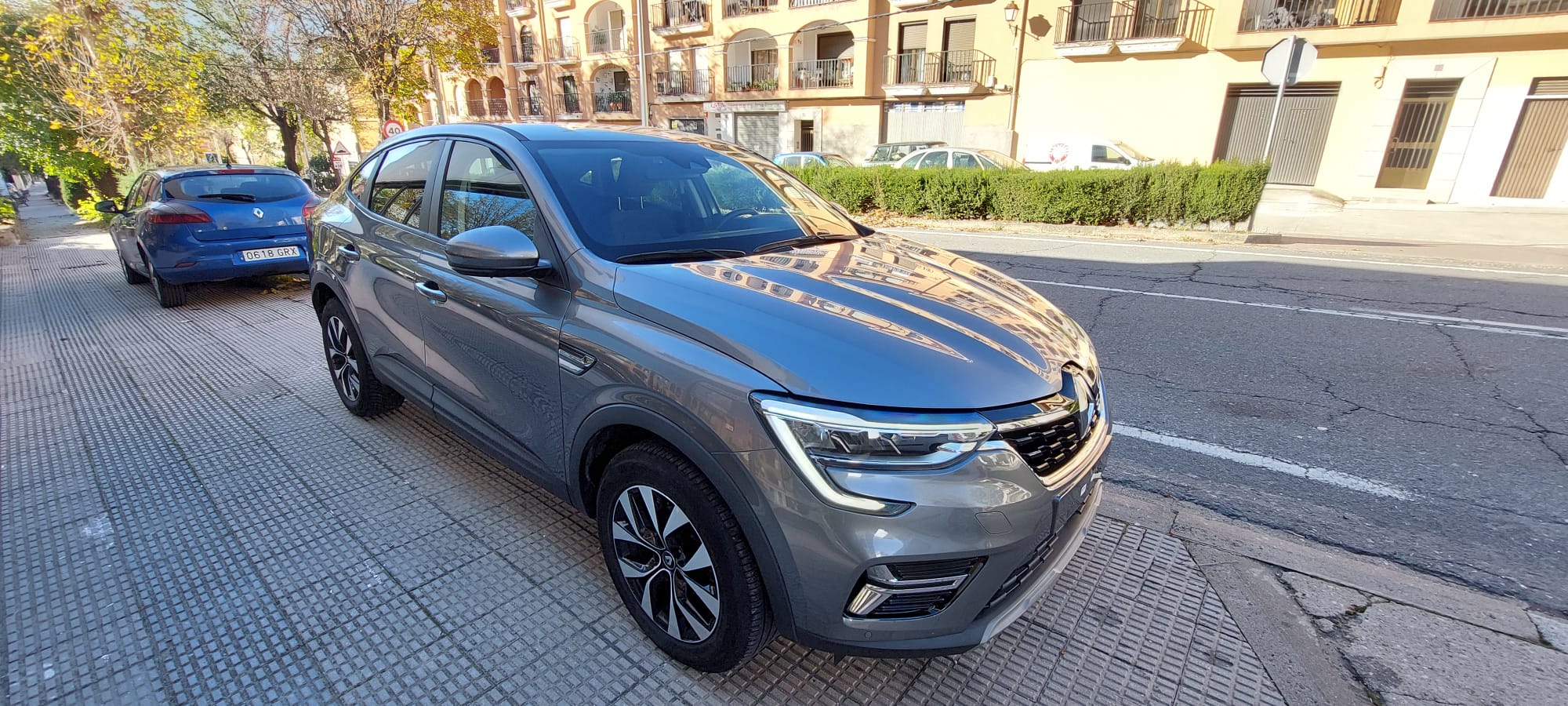 Renault Arkana 140CV MYH foto 3